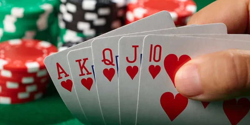 Luyện tập và nâng cao kỹ năng sắp xếp bài Tiến Lên