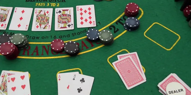Tổng quan về các thứ hạng tay bài Poker