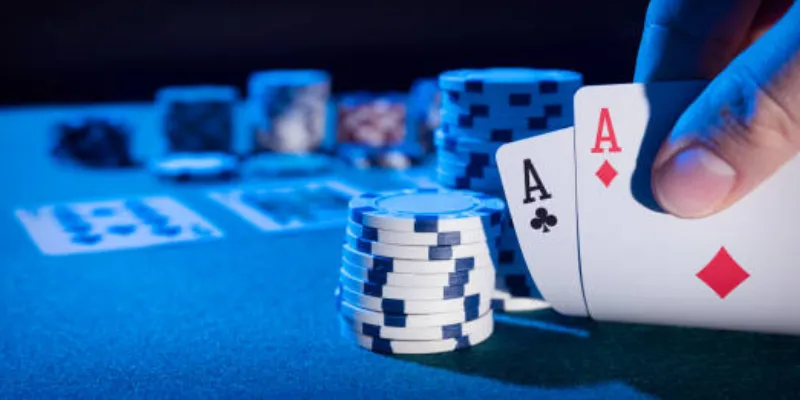 Tìm hiểu luật chơi cơ bản của Xì tố