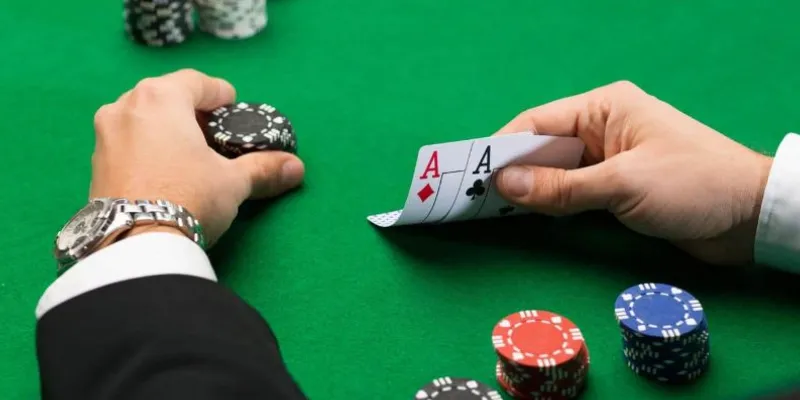 Luật chơi và xác suất thắng trong Xì tố