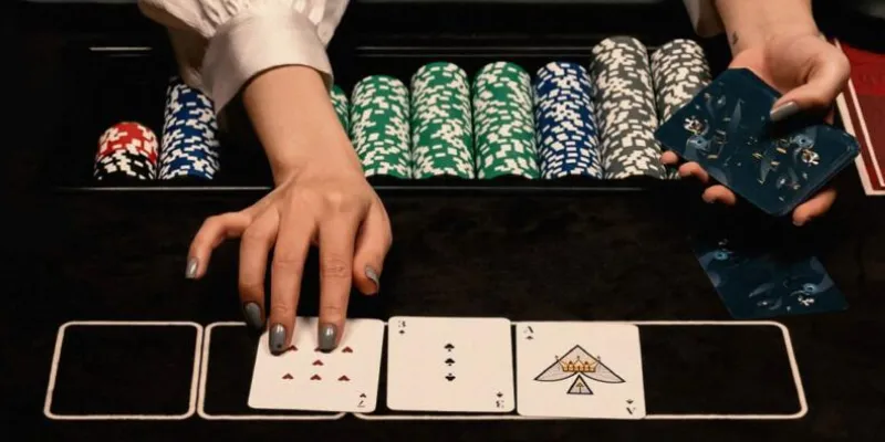 Các quy tắc cơ bản và biến thể bài Binh Bửu